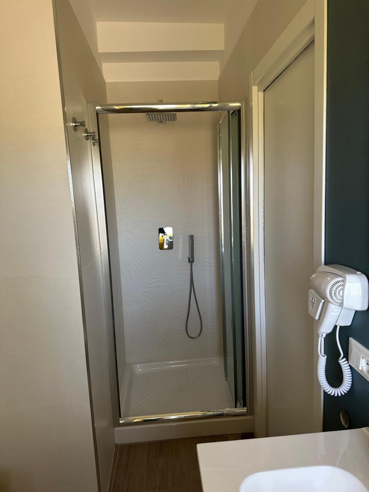 Monti Tiburtini Roma Guest House Екстер'єр фото