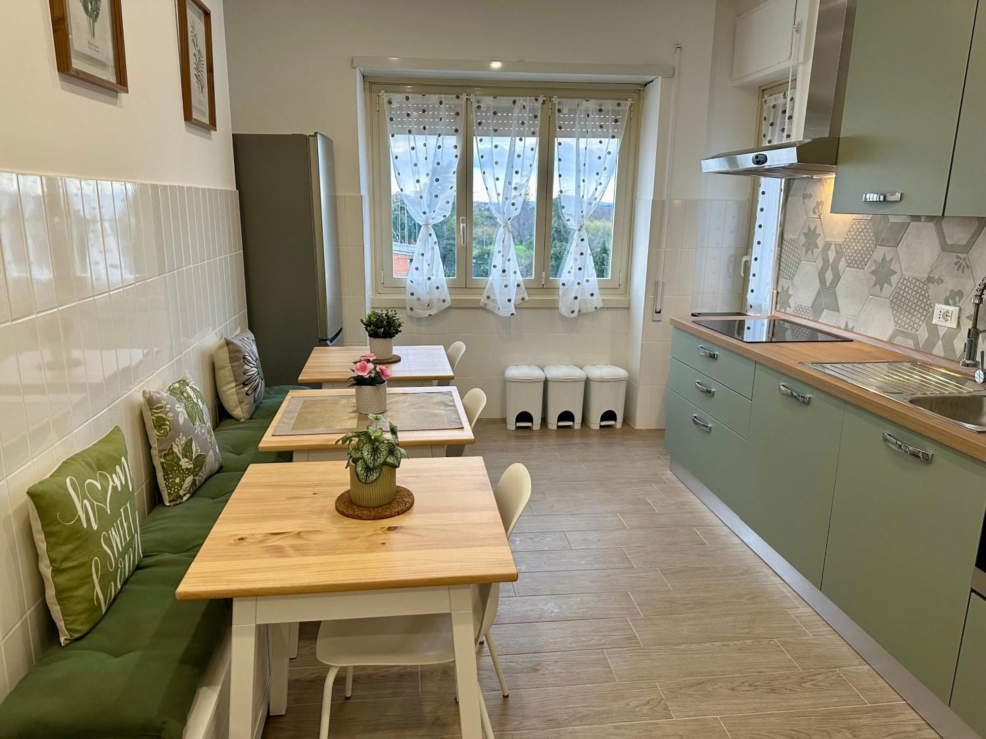 Monti Tiburtini Roma Guest House Екстер'єр фото