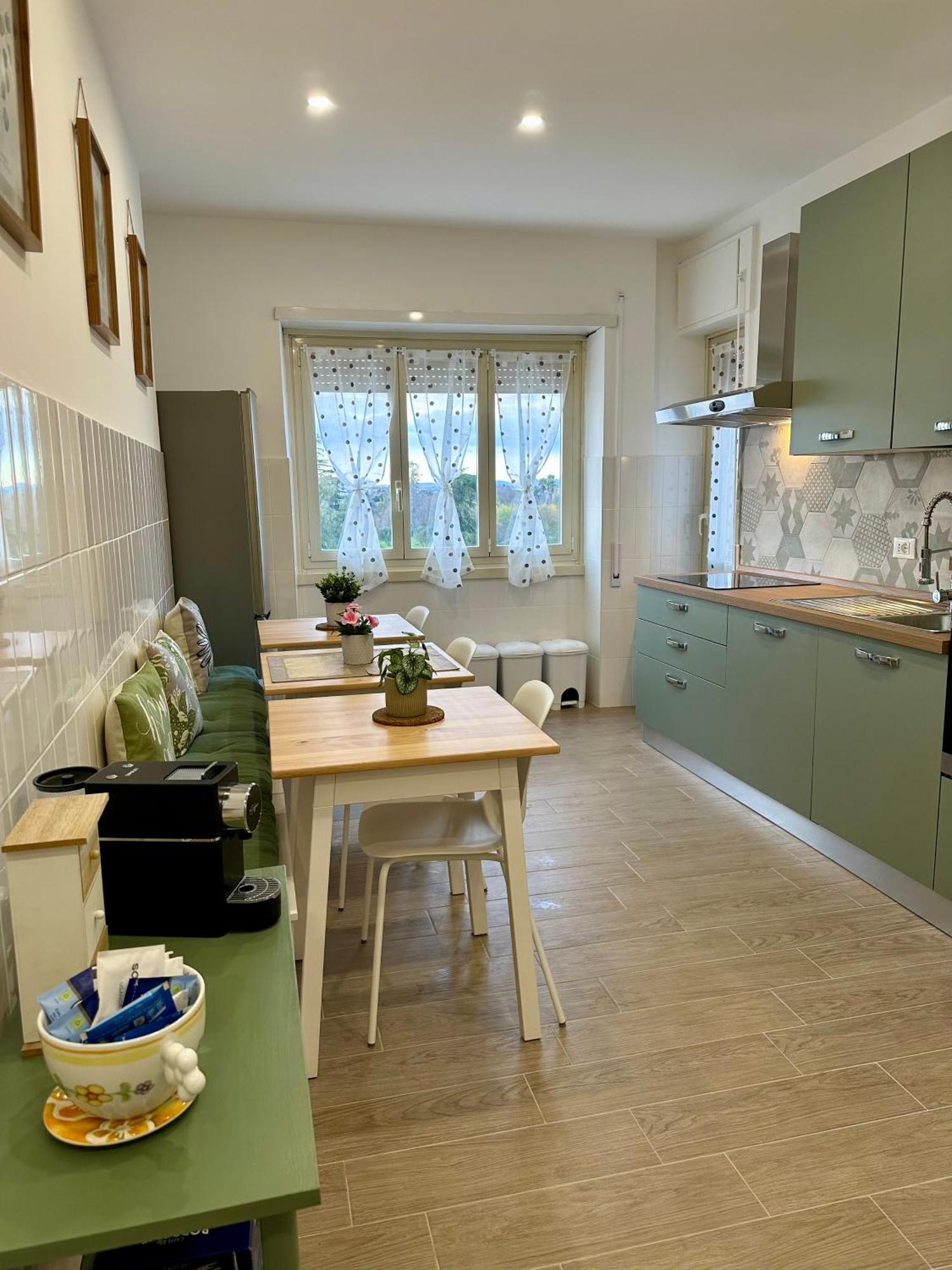 Monti Tiburtini Roma Guest House Екстер'єр фото